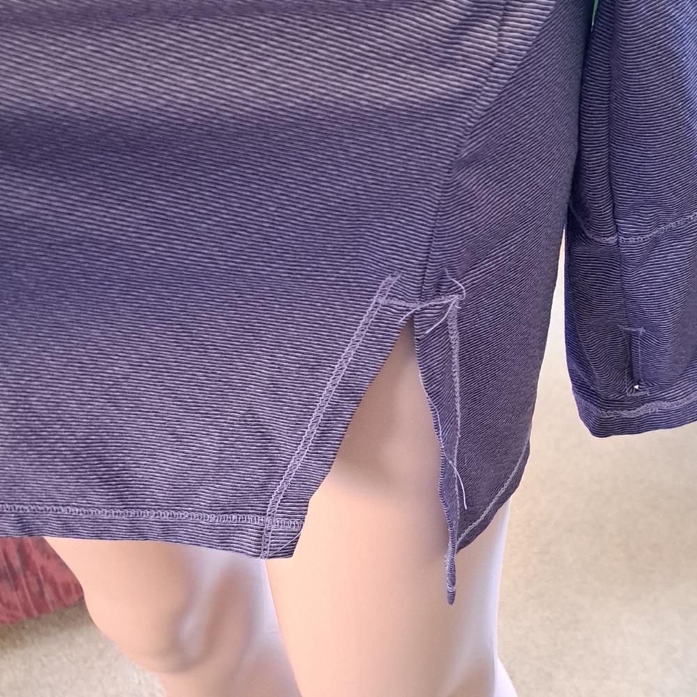 .ia Sport 1X V-Neck Long Sleeve Women's Top - Purple Ptp 24" - Picture 4 of 8